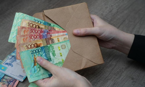 Размеры некоторых социальных выплат увеличат с нового года в Казахстане