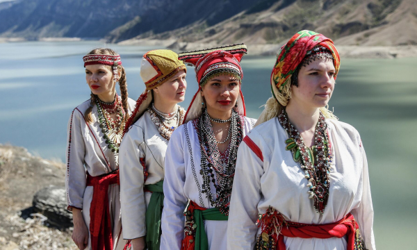 «Свинцовая колика»: почему в старину красивые женщины редко доживали до 30 лет